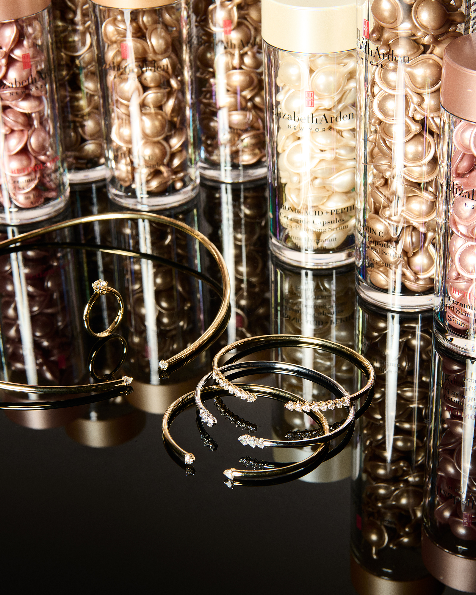 Roberto Maroto: Luxury product photography for Elizabeth Arden for Robb Report. Still life editorial. Fotografía de producto de lujo.